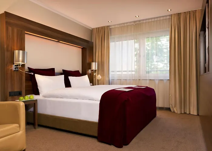 Motel One Frankfurt-Riverside