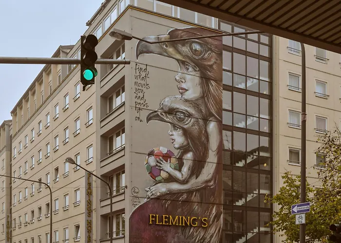 Motel One Frankfurt-Riverside Hotel