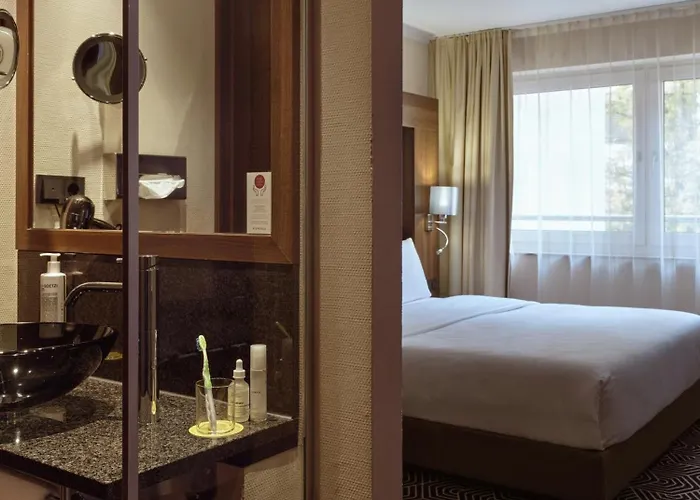 Hotel Flemings Frankfurt Main-riverside