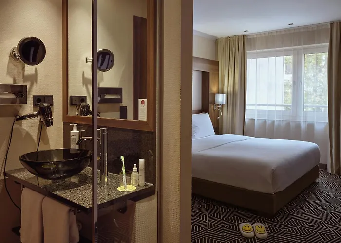 Hotel Flemings Frankfurt Main-riverside