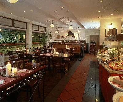 Flemings Frankfurt Main-riverside Frankfurt am Main