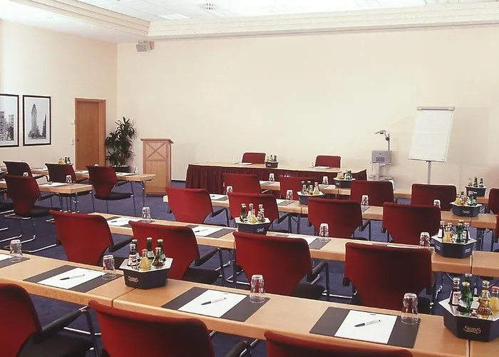 Hotel Flemings Frankfurt Main-riverside 4*